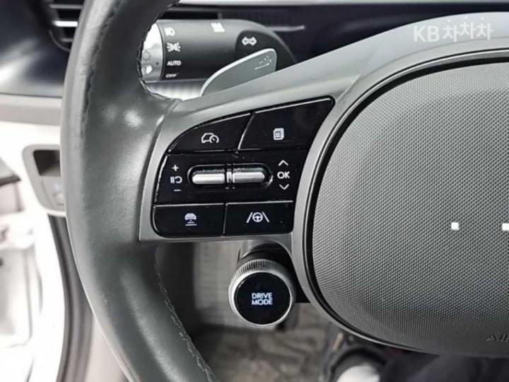 Hyundai IONIQ 6 CE Long Range Exclusive Plus 8