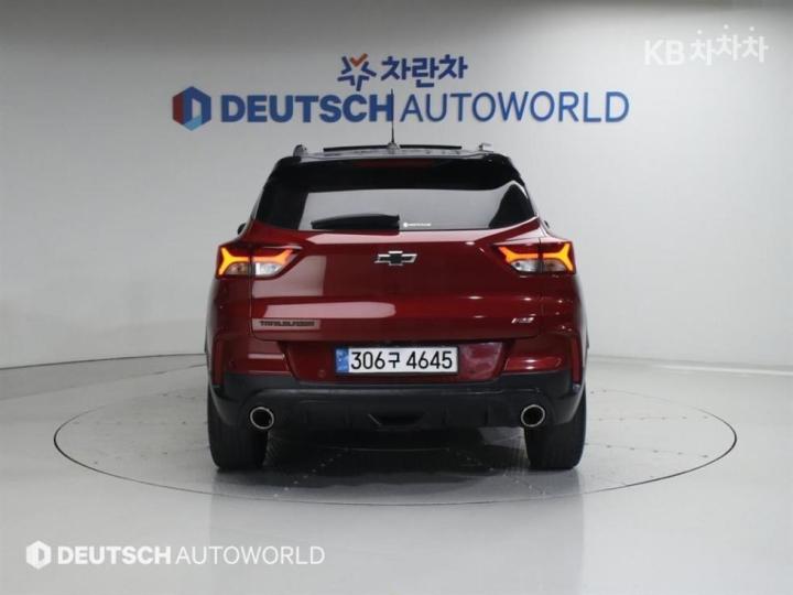 Chevrolet Trailblazer 1.35 Gasoline 2WD RS 5