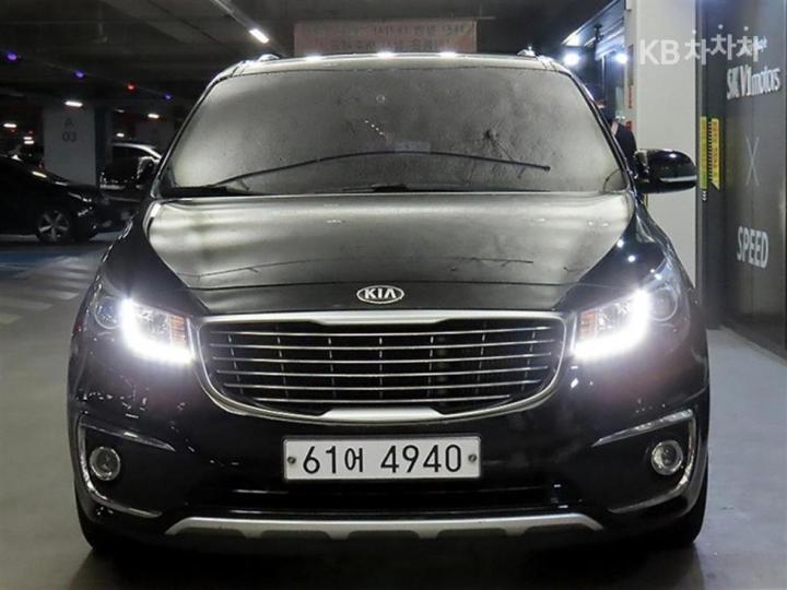 Kia Carnival 2.2 Diesel Noblesse 3
