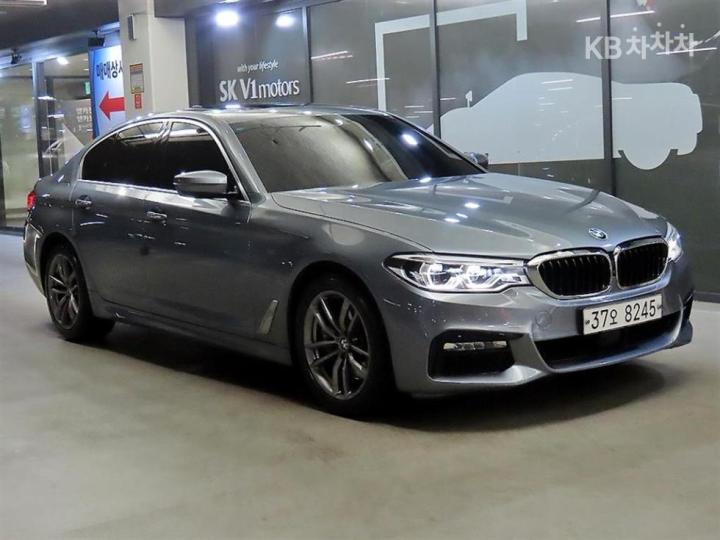 BMW 5 Series G30 530i M Sport Plus 2