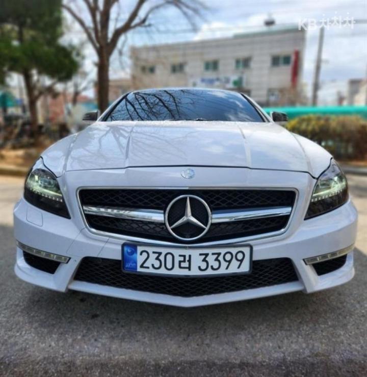 Mercedes-Benz CLS-Class W218 CLS63 AMG W218