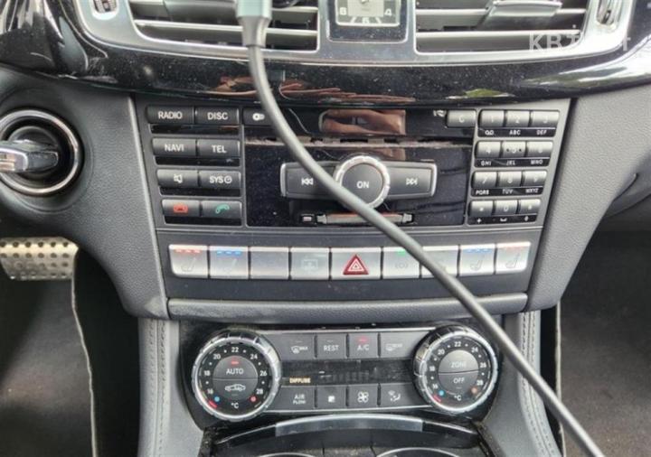 Mercedes-Benz CLS-Class W218 CLS63 AMG W218 8