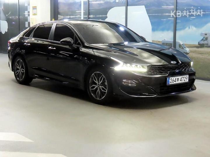 Kia K5 2.0 LPI Trendy 2