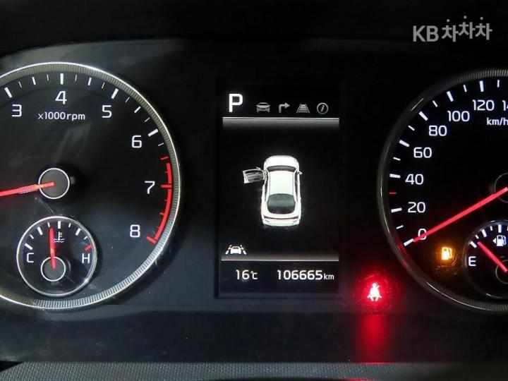 Kia K5 2.0 LPI Trendy 10