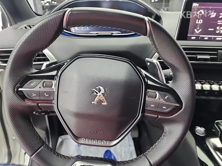 Peugeot 5008 1.5 Blue HDi GT Line 10