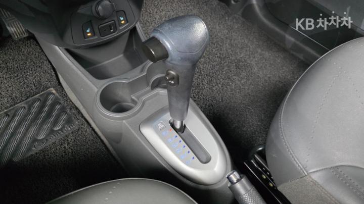 Chevrolet Spark LPGi LS+ 10