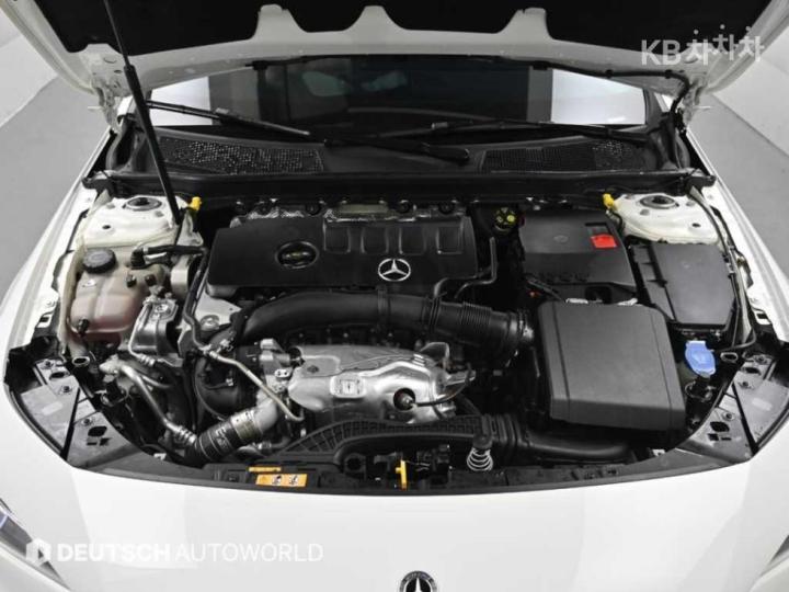 Mercedes-Benz CLA-Class C118 CLA250 4MATIC 7