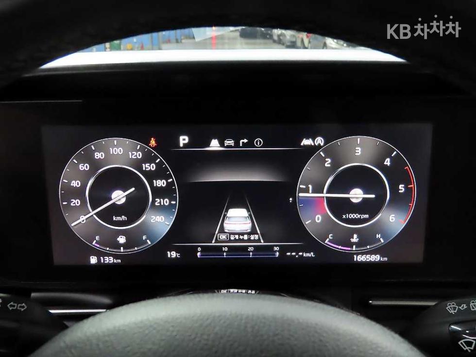 2021 - kia carnival