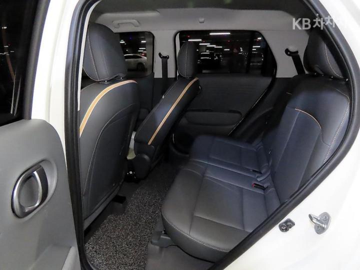 Hyundai Casper 1.0 Turbo Gasoline The Essential 8