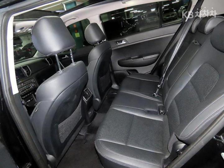 Kia Sportage Diesel 1.7 2WD Noblesse 8