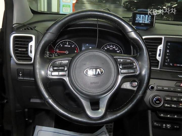 Kia Sportage Diesel 1.7 2WD Noblesse 9