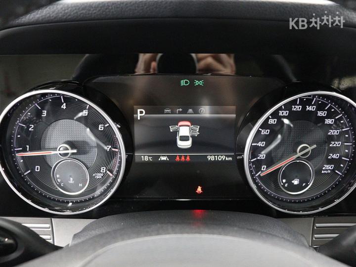 Hyundai Grandeur LPi 3.0 Modern 6