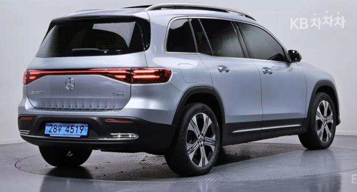 Mercedes-Benz EQB-Class X243 EQB300 4Matic Progressive 4