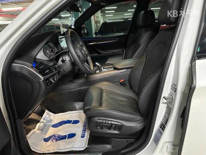 BMW X5 F15 xDrive 40d Base Type 6