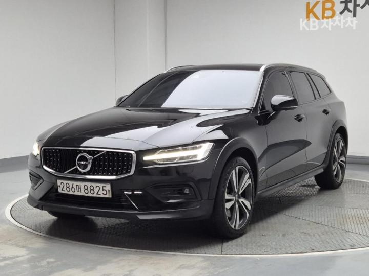 Volvo V60 CC T5 AWD Pro