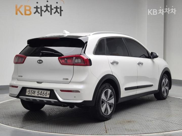 Kia Niro 1.6 Noblesse 4