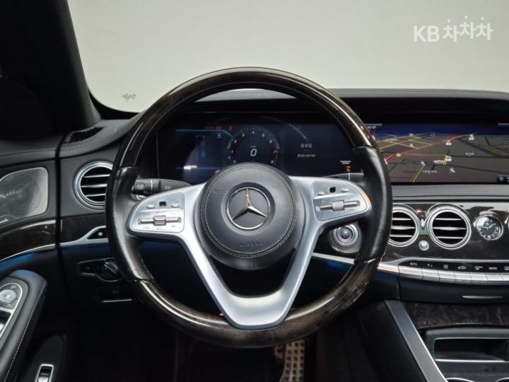 Mercedes-Benz S-Class New S450L 10