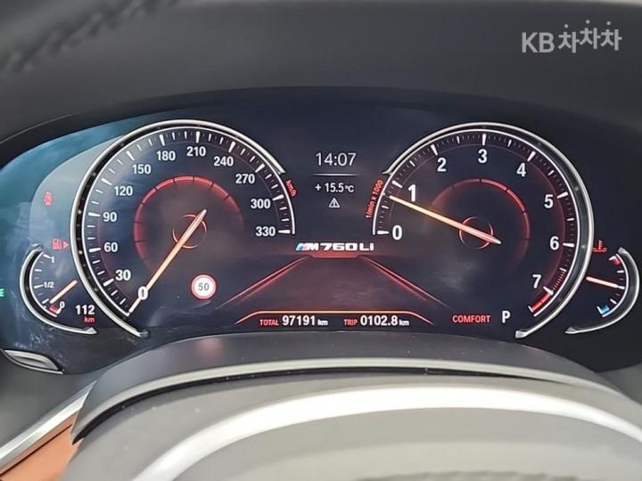 BMW 7 Series G11 M760Li xDrive Base Type 7