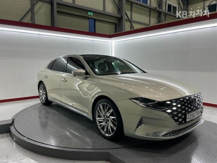 Hyundai Grandeur 2.5 Calligraphy 4