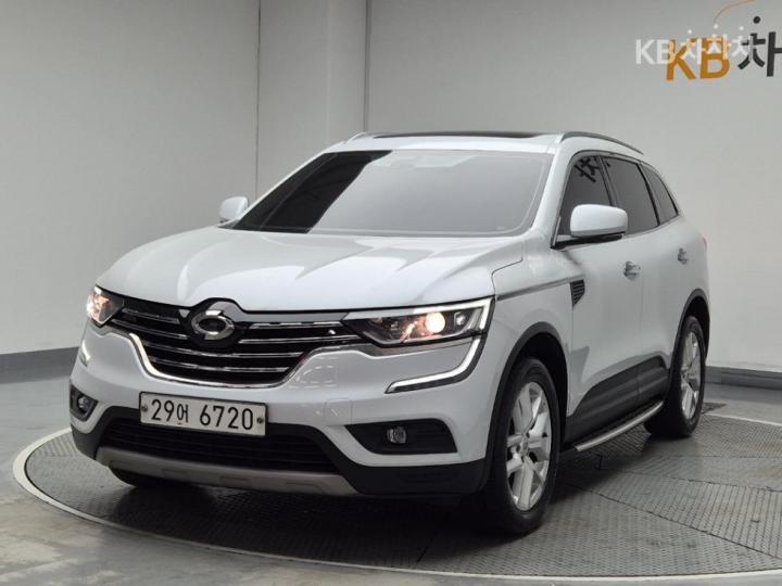 Renault QM6 Gasoline 2.0 2WD LE Base Type