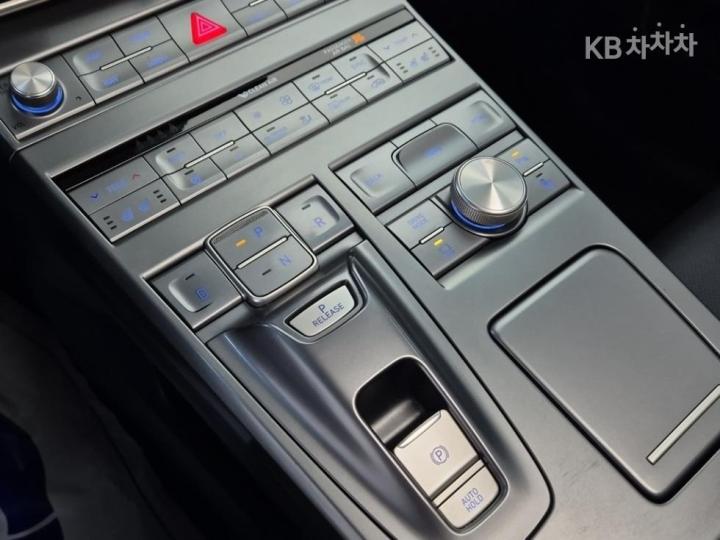 Hyundai Nexo Premium 9