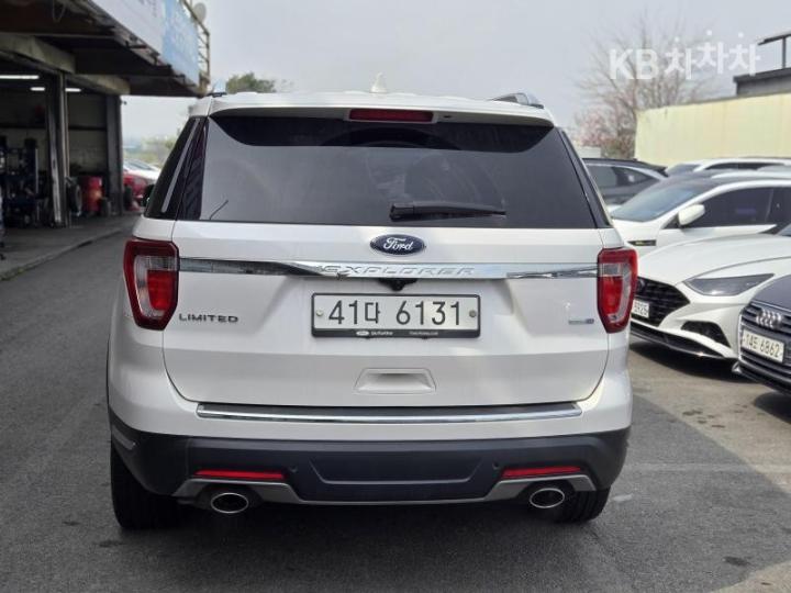 Ford Explorer New 2.3 EcoBoost 4WD Limited 5
