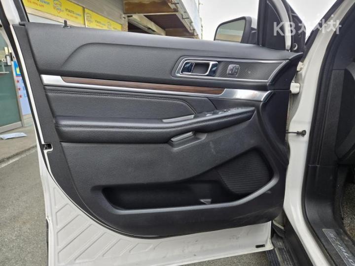 Ford Explorer New 2.3 EcoBoost 4WD Limited 10