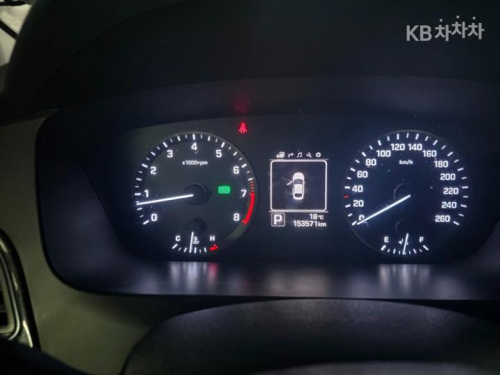 Hyundai Sonata LF 2.0 Smart Base Type 7