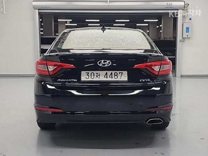 Hyundai Sonata LF 2.0 Smart Base Type 4