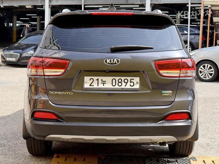 Kia Sorento Diesel 2.0 4WD Prestige 4