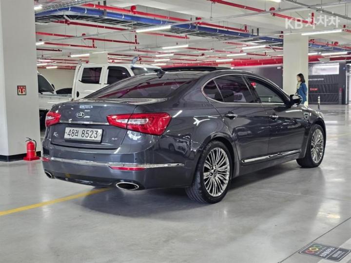 Kia K7 3.0 GDI Prestige 4