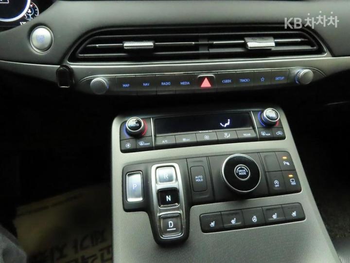 Hyundai Palisade 2.2 Diesel Prestige 10