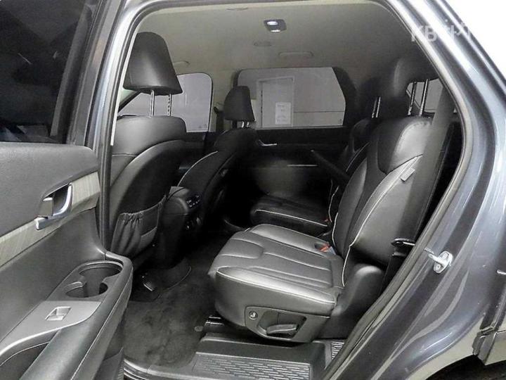 Hyundai Palisade 2.2 Diesel 4WD Prestige 7