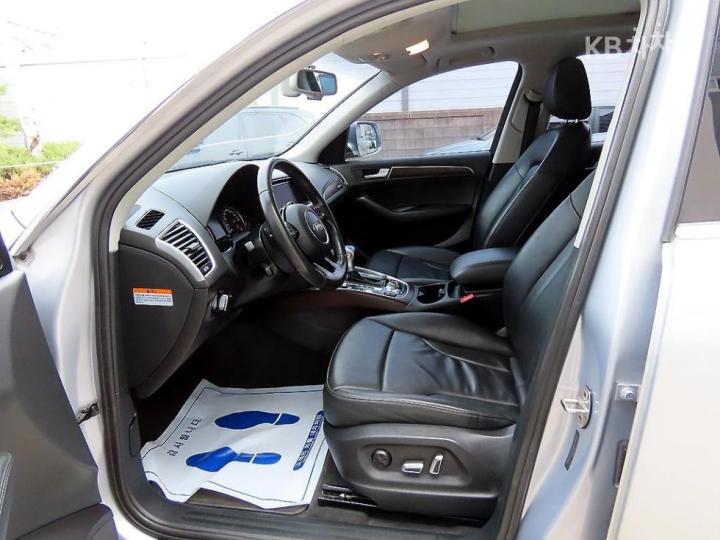 Audi Q5 45 TDI Quattro 8R 6