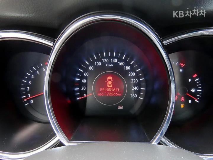 Kia K5 2.0 LPI Smart 10