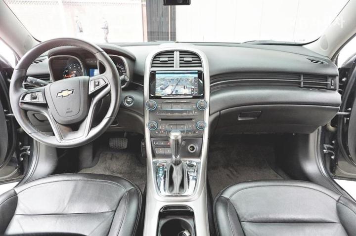 Chevrolet Malibu 2.0 LT Deluxe Pack 9