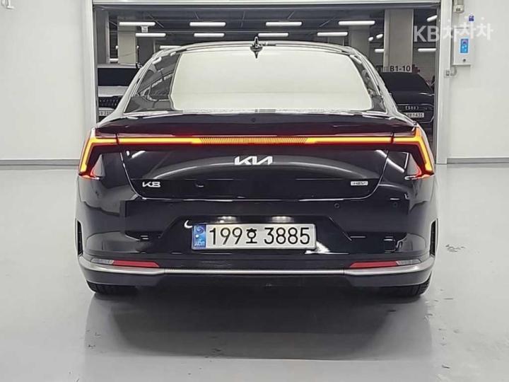 Kia K8 Hybrid 1.6 Turbo HEV Signature 4
