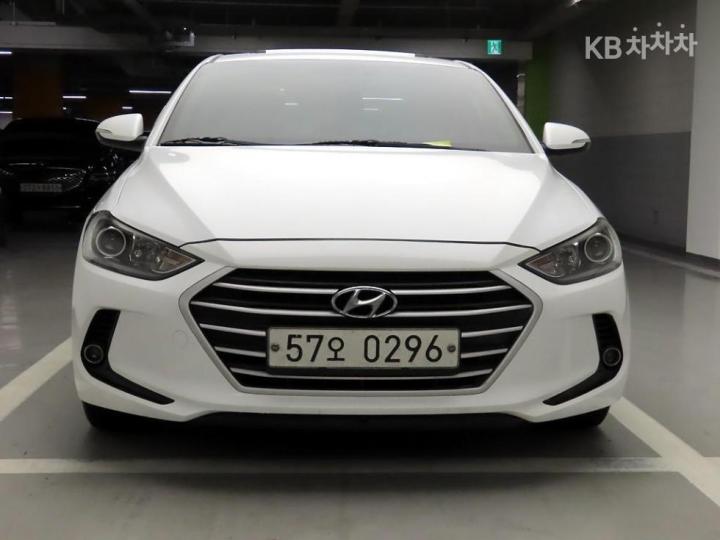 Hyundai Avante AD 1.6 GDi Smart Special 3