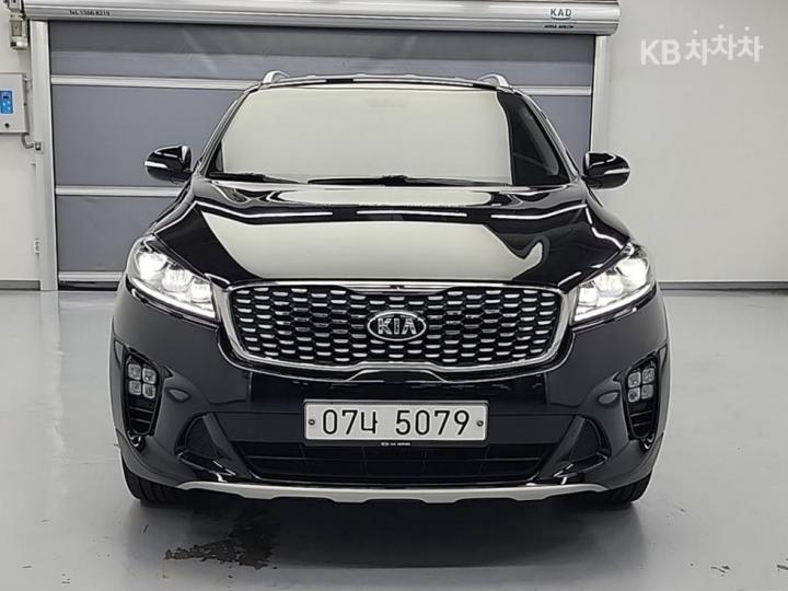 Kia Sorento 2.2 Diesel 2WD Number One Edition 3