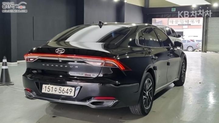 Hyundai Grandeur 2.5 Premium Choice 3