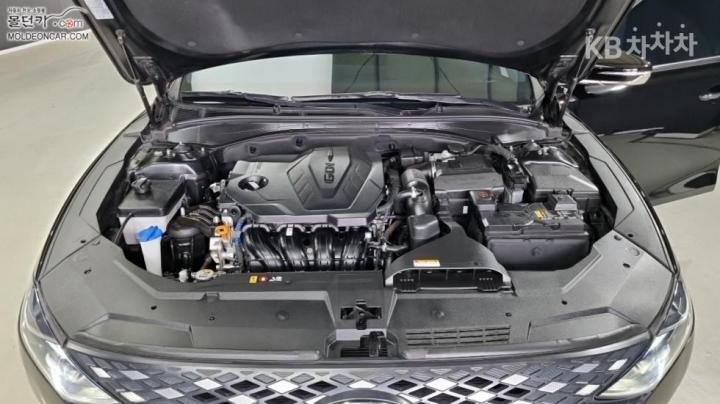 Hyundai Grandeur 2.5 Premium Choice 9