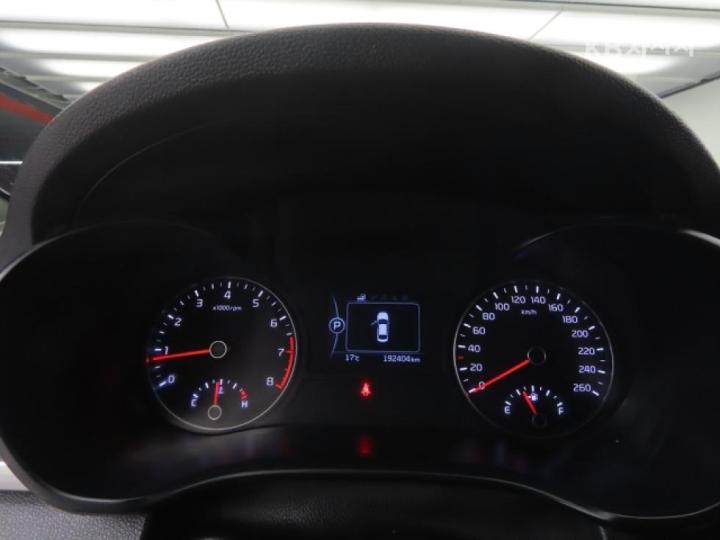 Kia K5 2.0 Gasoline MX Prestige 10