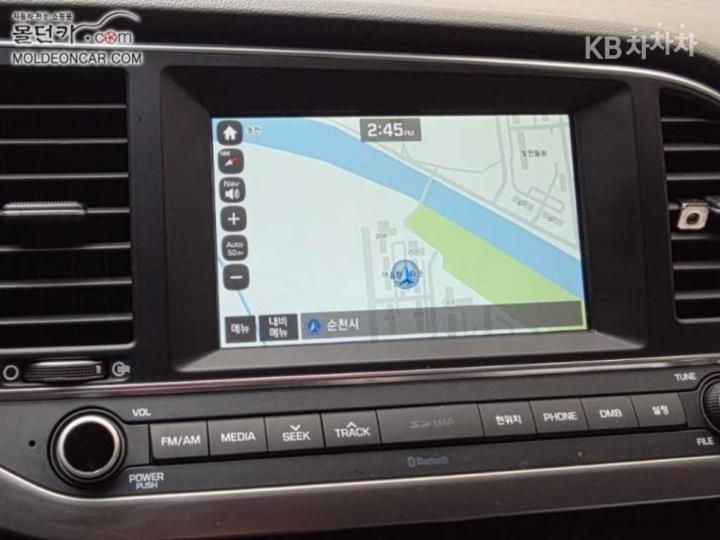 Hyundai Avante AD 1.6 GDi Smart 7