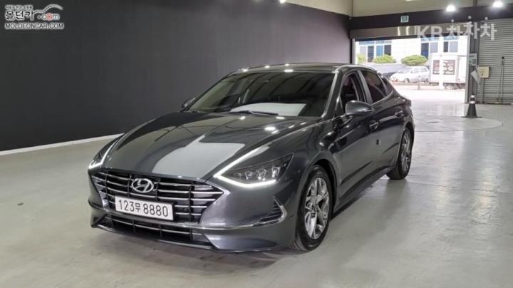 Hyundai Sonata DN8 2.0 Premium Millennium 2