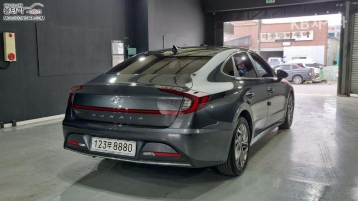 Hyundai Sonata DN8 2.0 Premium Millennium 3