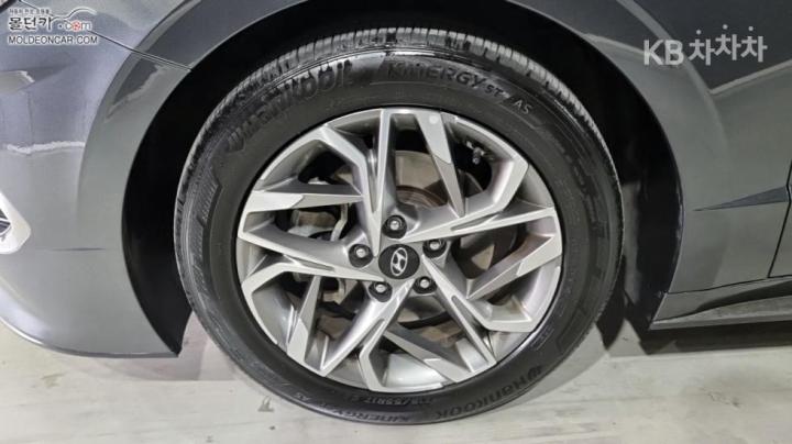 Hyundai Sonata DN8 2.0 Premium Millennium 7