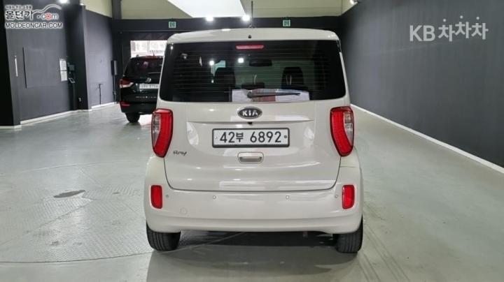 Kia Ray 1.0 Gasoline Prestige 5