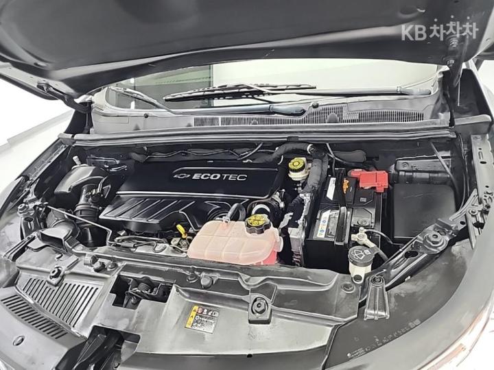 Chevrolet Trax 1.6 Diesel Perfect Black 6