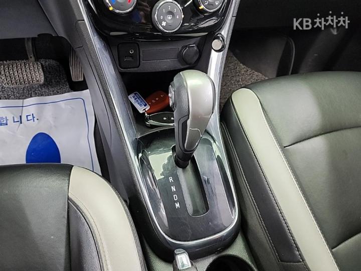 Chevrolet Trax 1.6 Diesel Perfect Black 9