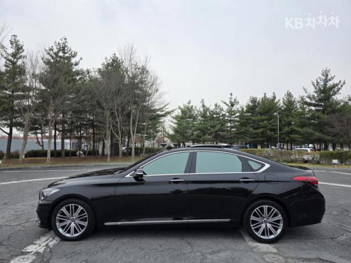 Genesis G80 3.3 GDI Luxury 8